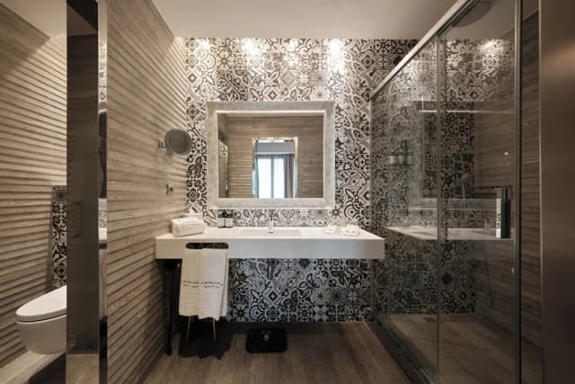 Catalonia Barcelona Plaza-Suite (Clock - Single Use)-5