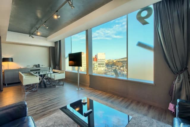 Catalonia Barcelona Plaza-Suite (Clock - Single Use)-4