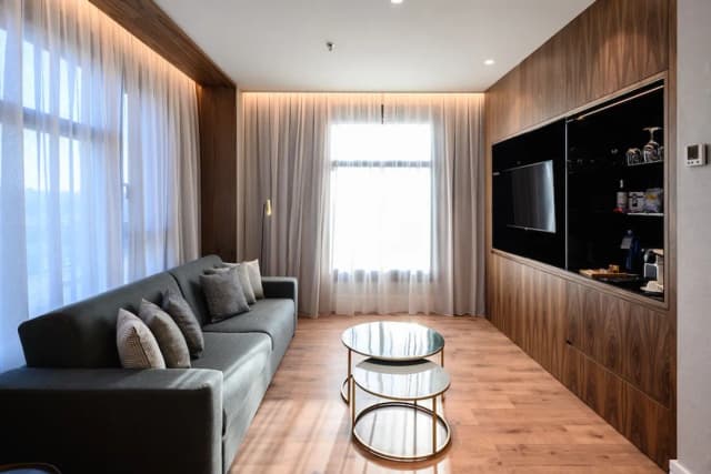 Catalonia Barcelona Plaza-Suite Single Use, Terrace-5
