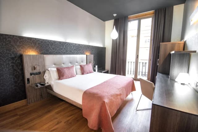 小宮殿博物館飯店-標準雙人房-1