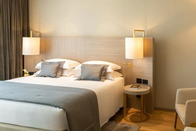 로사 그랜드 밀라노 - 스타호텔스 콜레지오네-Duomo Deluxe Terrace Apartment 2 Bedroom-1
