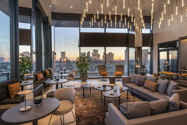 メリア フランクフルト シティ-The Level Premium Room with Skyline View-4
