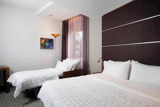 巴塞隆納艾美飯店-豪華客房, 1 張特大雙人床-9