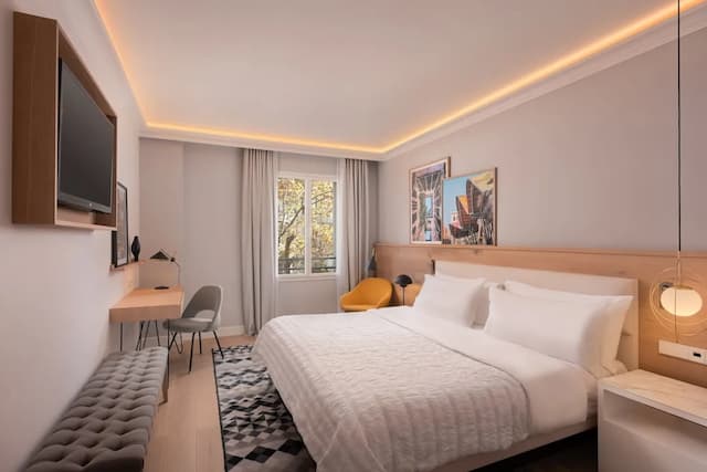 巴塞隆納艾美飯店-尊榮客房, 1 張特大雙人床-5