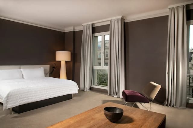 巴塞隆納艾美飯店-普通套房, 1 張特大雙人床-3