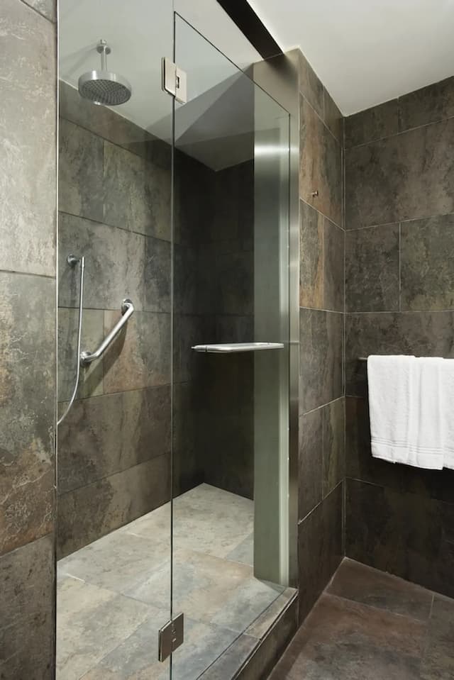 Le Meridien Barcelona-Suite, 1 King Bed (Prestige)-4