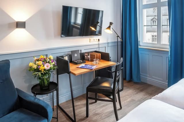 ホテル ヴュルツバーガー ホフ-スタンダード ダブルルーム-7