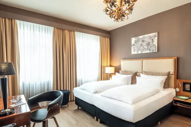 ホテル ヴュルツバーガー ホフ-スタンダード ダブルルーム-8