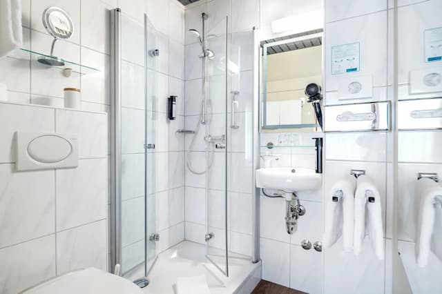 ホテル ヴュルツバーガー ホフ-スタンダード ダブルルーム-10