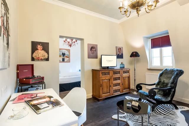 ホテル ヴュルツバーガー ホフ-ジュニア スイート-9