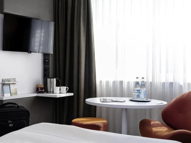 Mercure München City Schwabing-Deluxe Double Room, 1 Double Bed-6