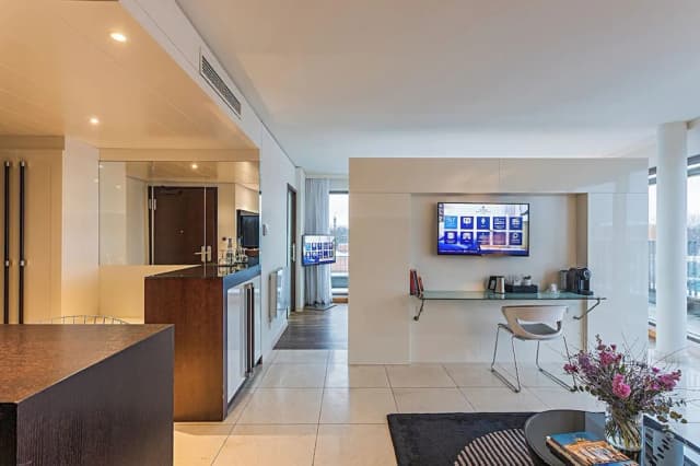 柏林提爾公園帕斯塔納飯店-全景套房-6