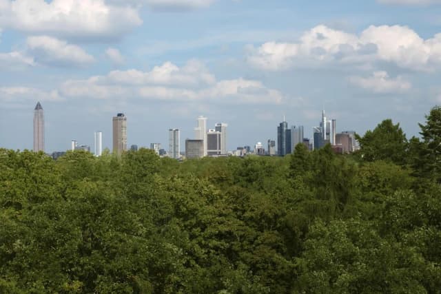 NH Frankfurt Niederrad-Standard Room-8