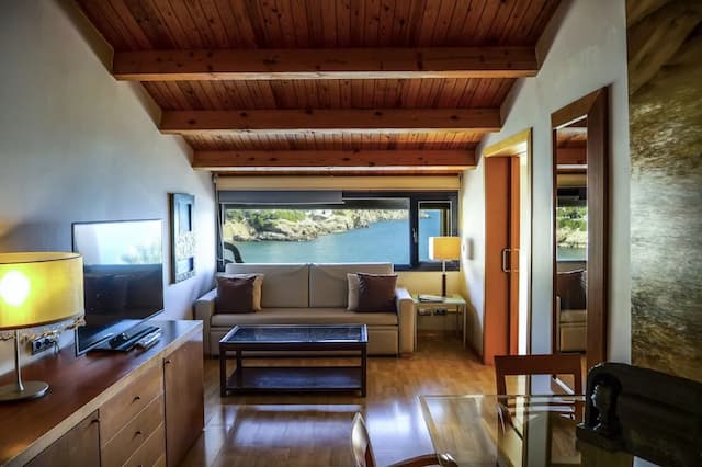 巴塞隆拿埃斯特拉酒店-高級套房, 1 張特大雙人床, 熱水浴缸, 海景-1