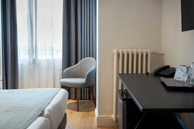 메손 카스티야 아티람 오텔-트윈룸-5