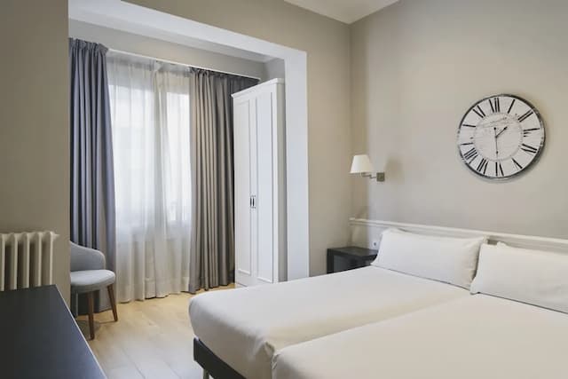 메손 카스티야 아티람 오텔-트윈룸-1