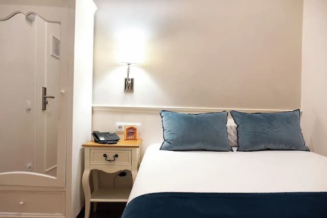 메손 카스티야 아티람 오텔-싱글룸-1