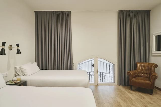 메손 카스티야 아티람 오텔-쿼드룸-5