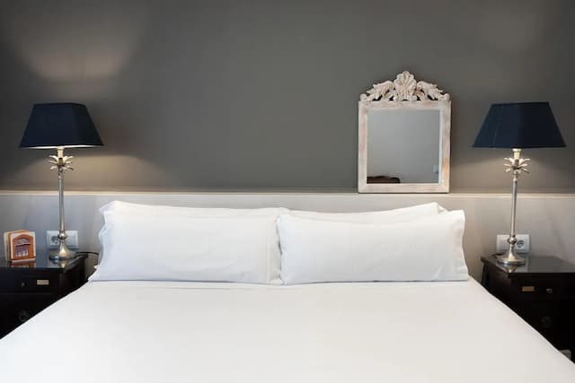 메손 카스티야 아티람 오텔-컴포트 더블룸-9