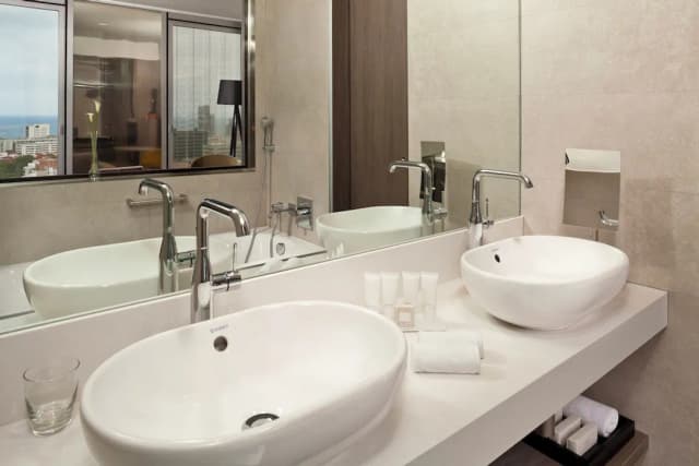 Melia Barcelona Sky-The Level Room-5