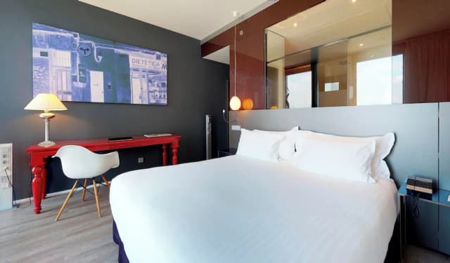 Melia Barcelona Sky-The Level Room-1