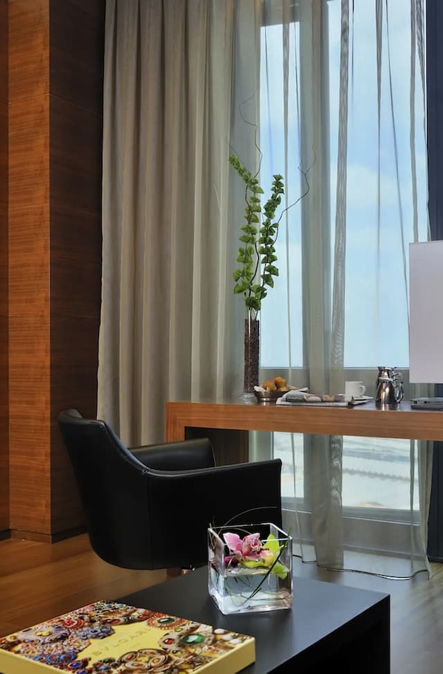 歐洲之星馬德里摩天樓飯店-高級客房-2