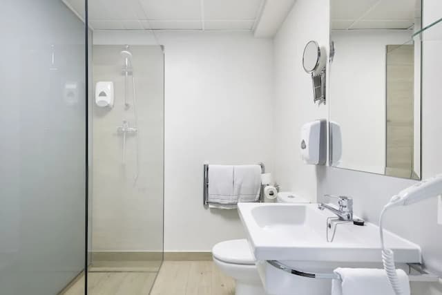 Bcn蒙錐克飯店-三人房-3