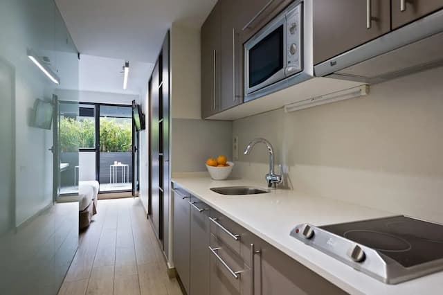 Bcn蒙錐克飯店-三人房, 露台-3