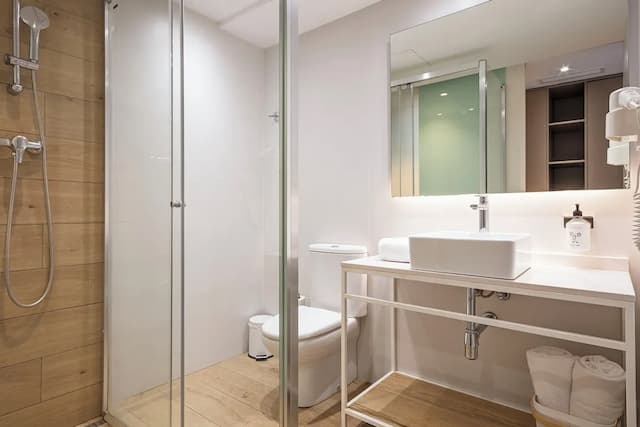 Bcn蒙錐克飯店-家庭客房, 露台-11