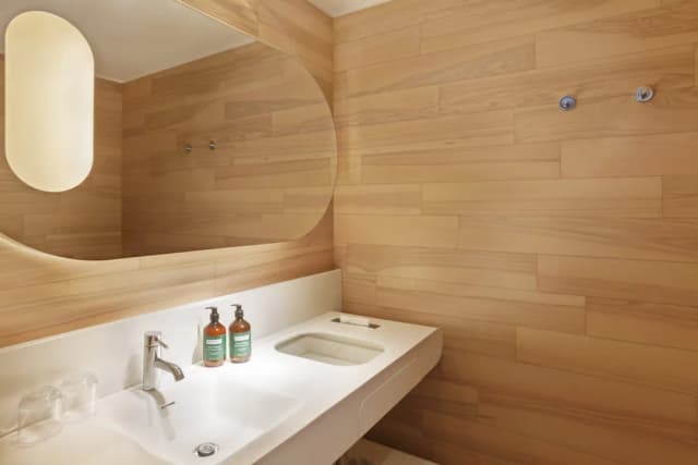 voco Milan - Fiere by IHG-尊荣客房, 1 张特大床, 城市景观, 转角-8