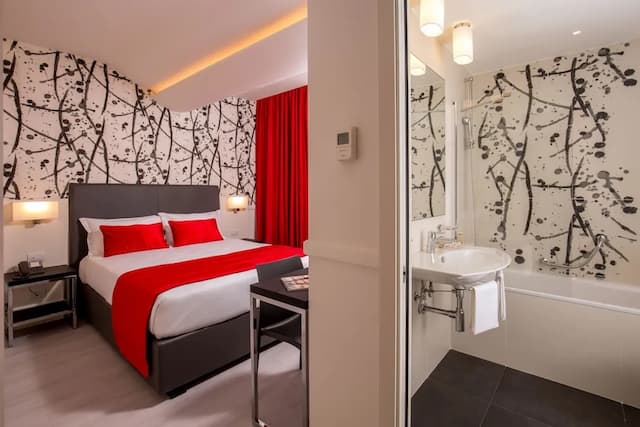 歐美宮殿飯店-豪華雙人房-7