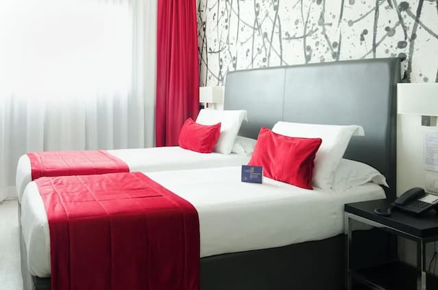 歐美宮殿飯店-標準雙人或雙床房-14