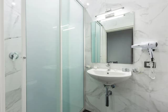 팔라스 나폴리-이코노미룸-16