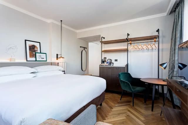 더블트리 바이 힐튼 로마 몬티-디럭스룸, 킹사이즈침대 1개-2