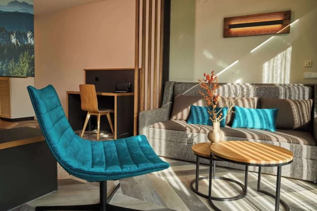 Best Western Plus Hotel Erb-Junior Suite, 1 King Bed, Balcony (with Sofabed)-6