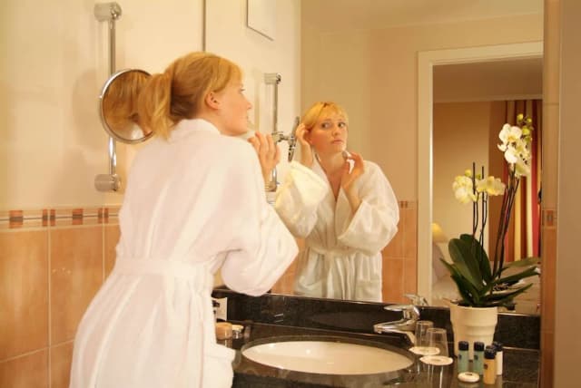 Best Western Plus Hotel Erb-Deluxe Room, 1 King Bed-5