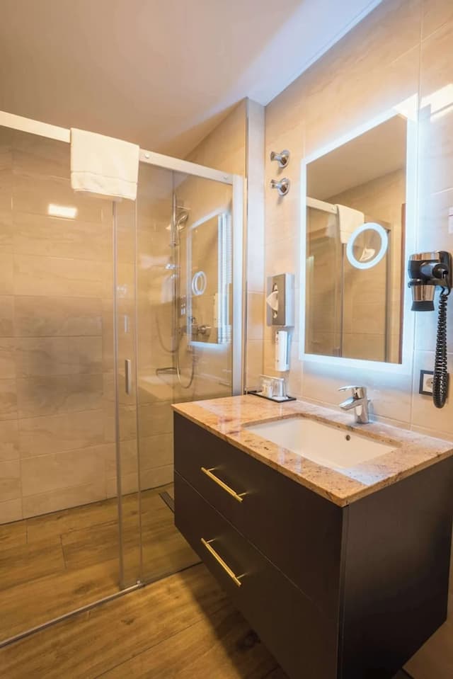 ベストウェスタン プラス ホテル フュッセン-スタンダード ルーム シングルベッド 2 台-9