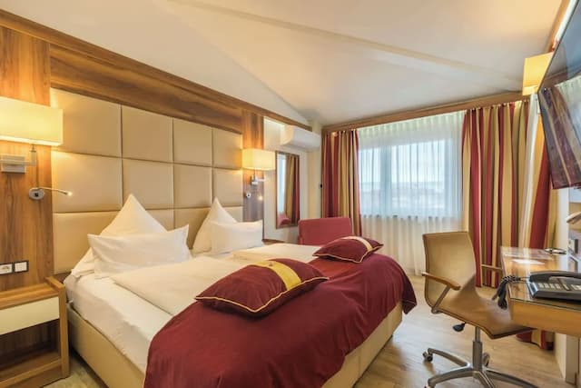 ベストウェスタン プラス ホテル フュッセン-コンフォート ルーム シングルベッド 2 台 (with Sofabed)-5