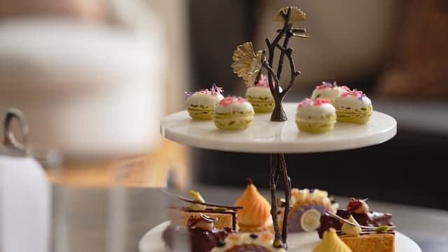 Mandarin Oriental Hyde Park, London-Mandarin, Junior Suite, 1 King Bed-8