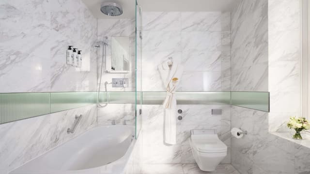 Mandarin Oriental Hyde Park, London-Mandarin, Junior Suite, 1 King Bed-9