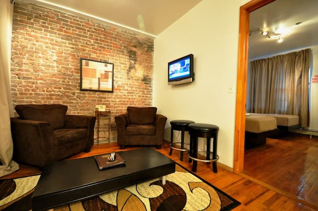 오프 소호 스위트 호텔-Shared Bathroom Economy Suite-4