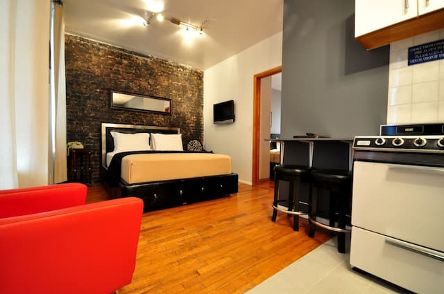 오프 소호 스위트 호텔-Shared Bathroom Economy Suite-5