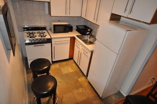 오프 소호 스위트 호텔-Shared Bathroom Economy Suite-7