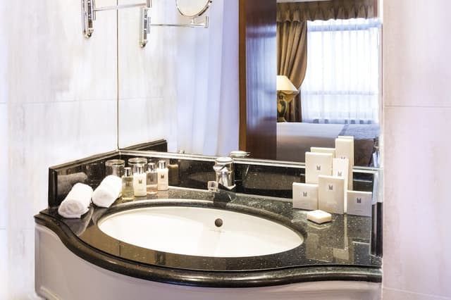 千禧國際倫敦騎士橋飯店-標準雙床房-6