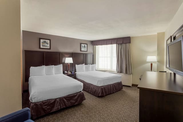 베스트 웨스턴 그레고리 호텔-스탠다드룸, 더블침대 2개, 금연, 냉장고 및 전자레인지-1