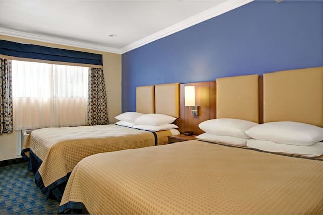 Days Inn by Wyndham San Francisco - Lombard-双人房, 2 张双人床-2