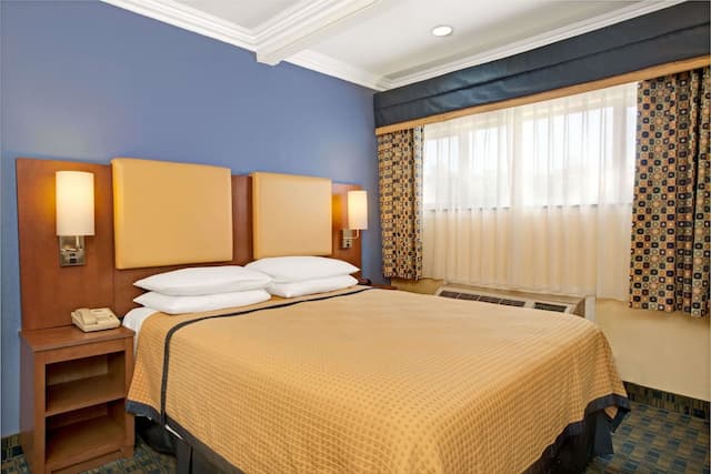 Days Inn by Wyndham San Francisco - Lombard-标准房, 1 张大床-2