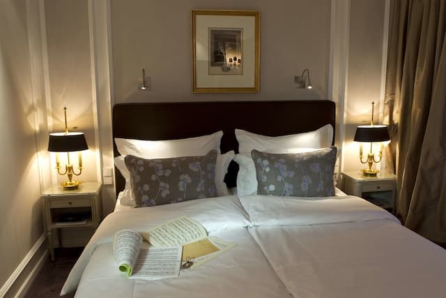 Hotel München Palace-Classic Room-2