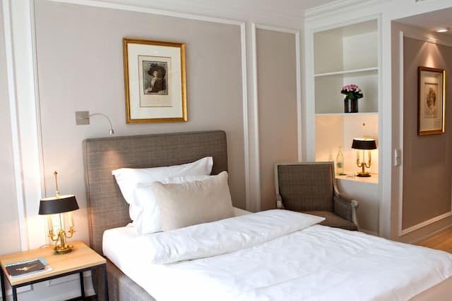 Hotel München Palace-Classic Single Room-1