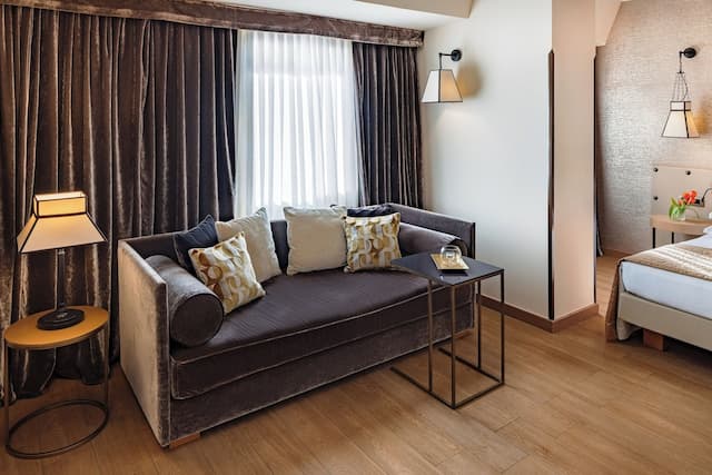 스타호텔 메트로폴-주니어 스위트-14